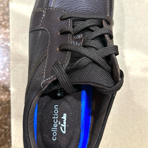 Clarks - Picture 3 of 5